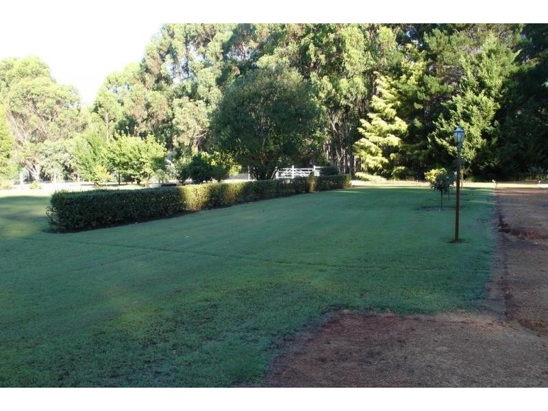 7 King Road, Jalbarragup WA 6275