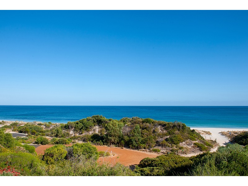 7 View Court, Peppermint Grove Beach WA 6271