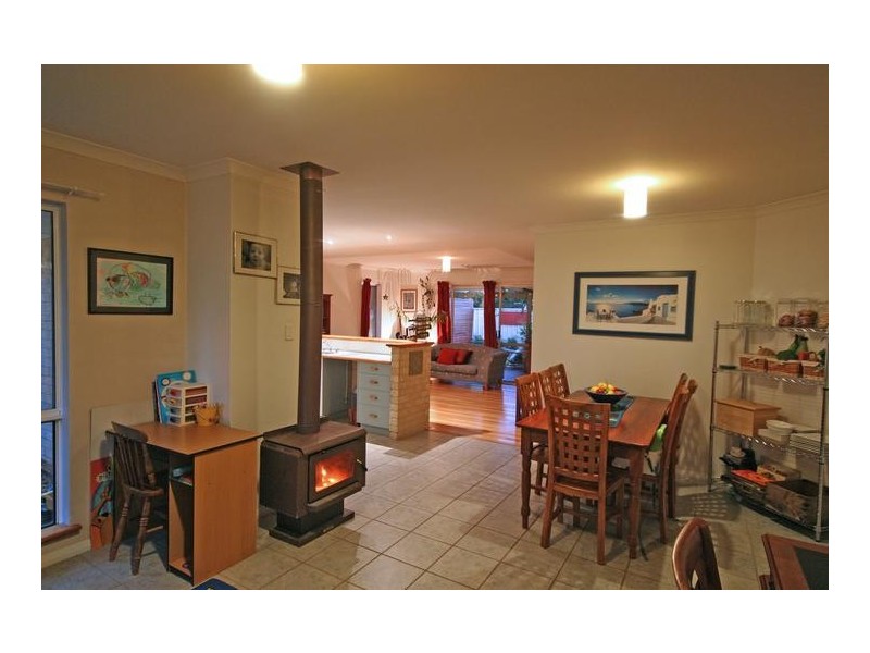 1A Liberator Place, West Busselton WA 6280