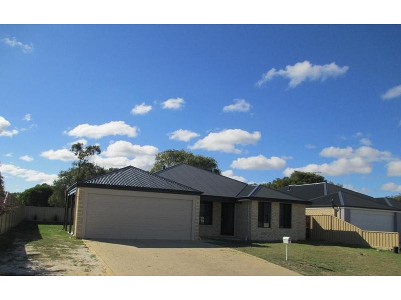 4 Crouchley Court, Broadwater WA 6280
