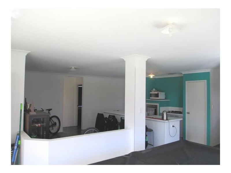 4 Crouchley Court, Broadwater WA 6280