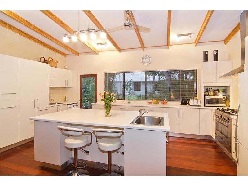 25 Angus Close, Busselton WA 6280