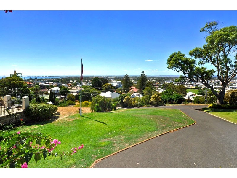 34 Picton Crescent, Bunbury WA 6230