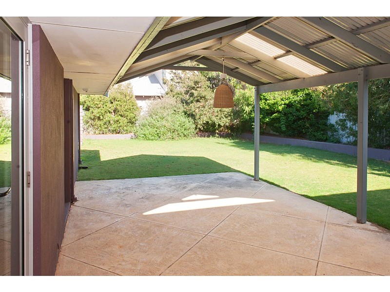 70 Gifford Road, Dunsborough WA 6281