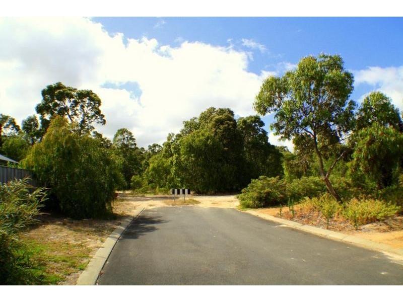 16 Banksia Chase, Margaret River WA 6285