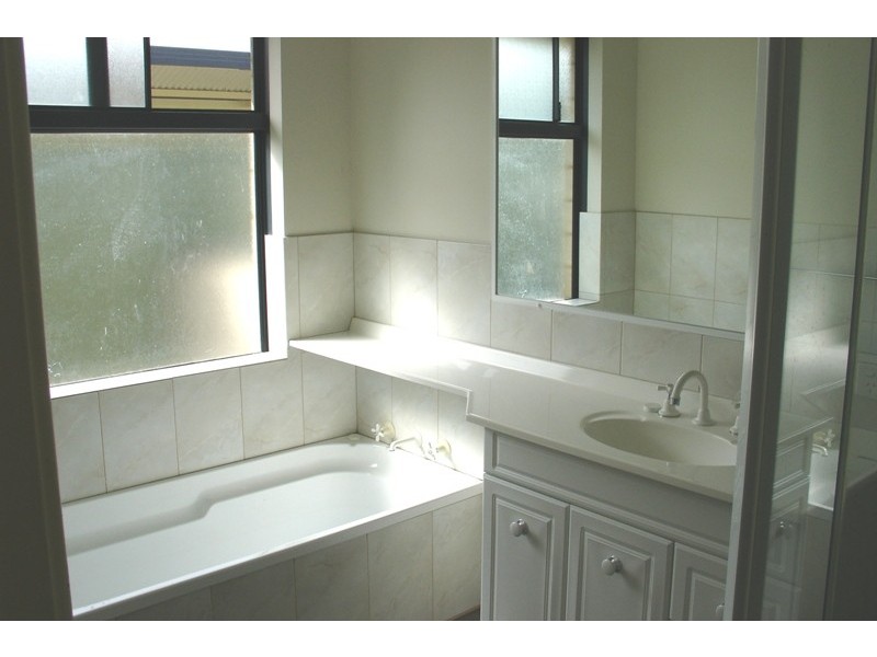 6 Lancaster Drive, West Busselton WA 6280