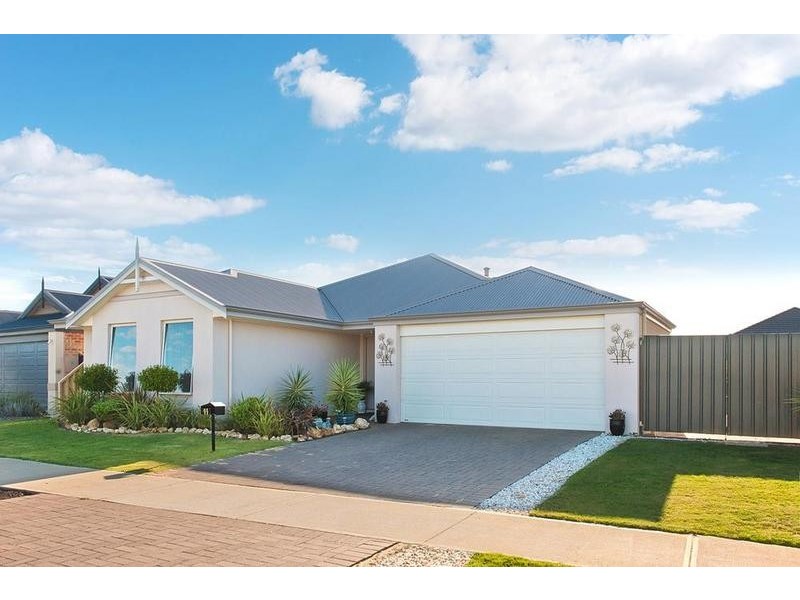 11 Savory Crescent, Yalyalup WA 6280