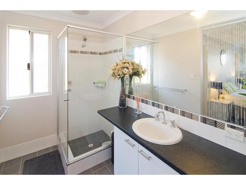 11 Savory Crescent, Yalyalup WA 6280