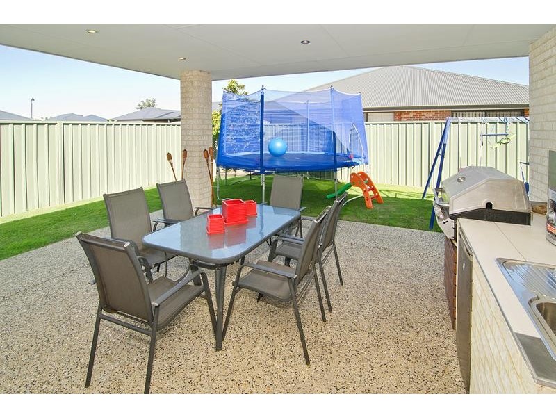 5 Agonis Drive, Vasse WA 6280