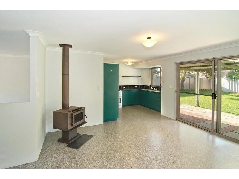 60 Clydebank Avenue, West Busselton WA 6280