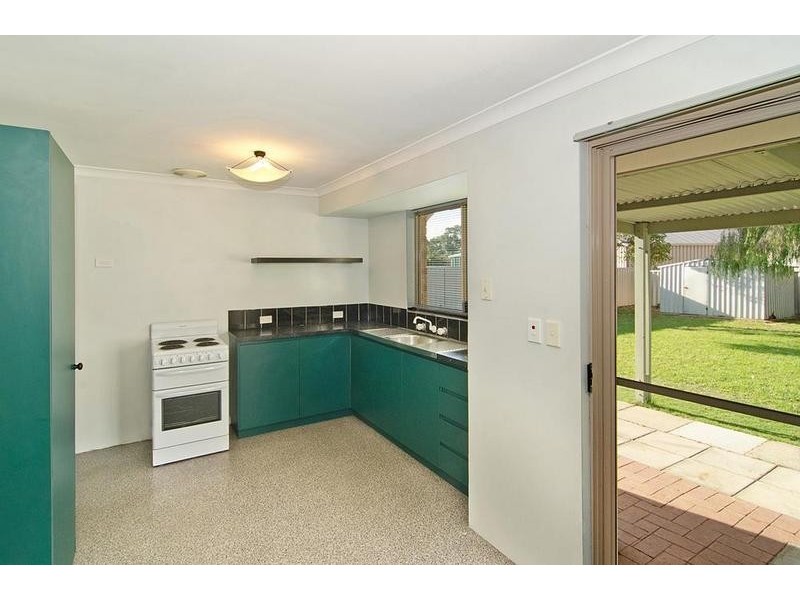 60 Clydebank Avenue, West Busselton WA 6280