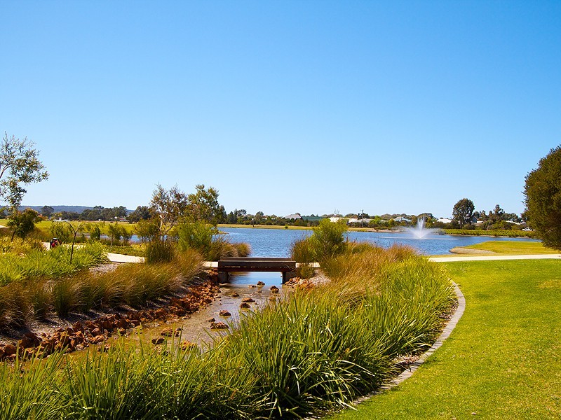 48 Cherry Hills Circle, Dunsborough WA 6281