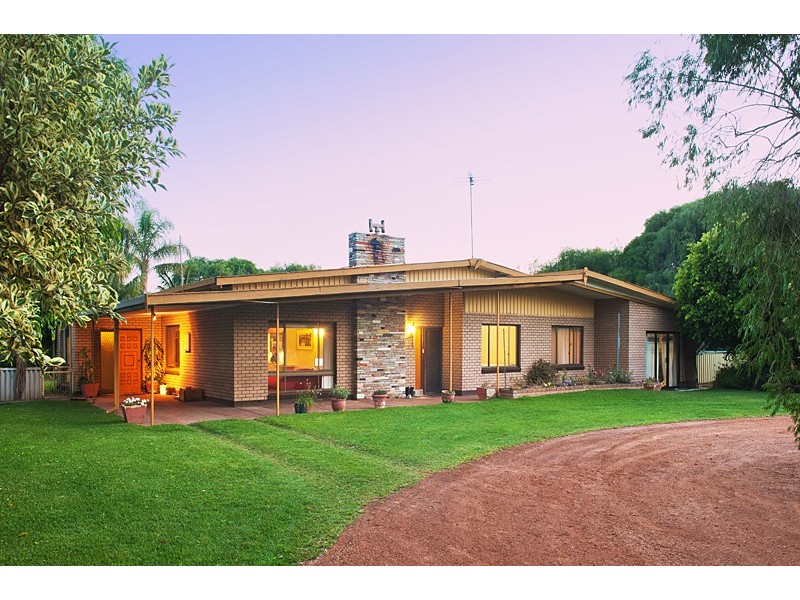 12 Caves Road, Abbey WA 6280