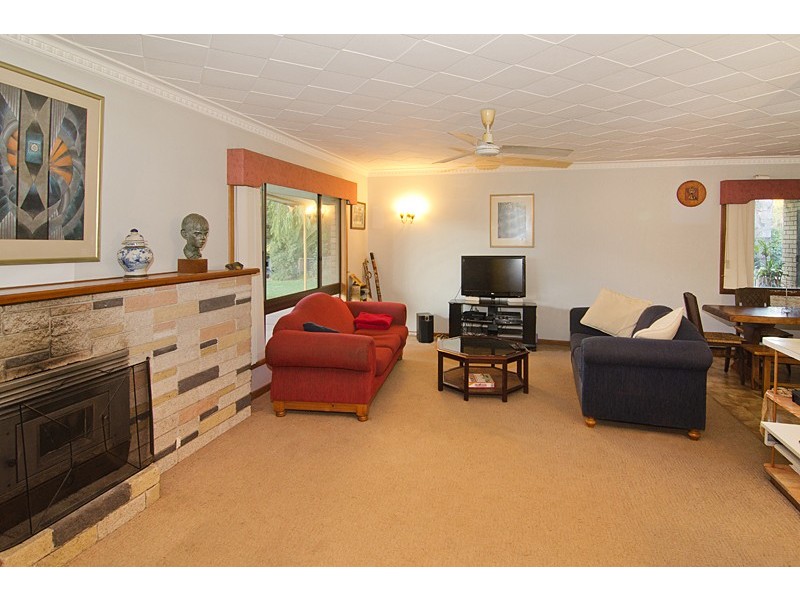 12 Caves Road, Abbey WA 6280