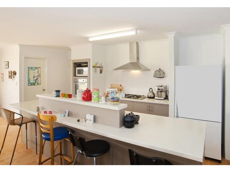 60 Cherry Hills Circle, Dunsborough WA 6281