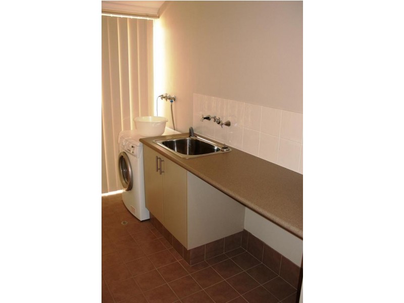 6 Maggie Way, Geographe WA 6280