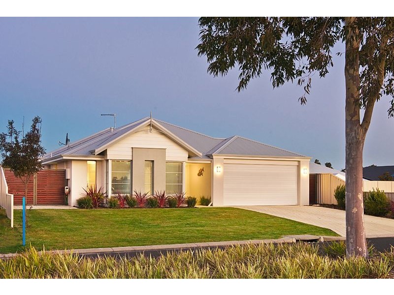 642 St Michaels Parkway, Dunsborough WA 6281