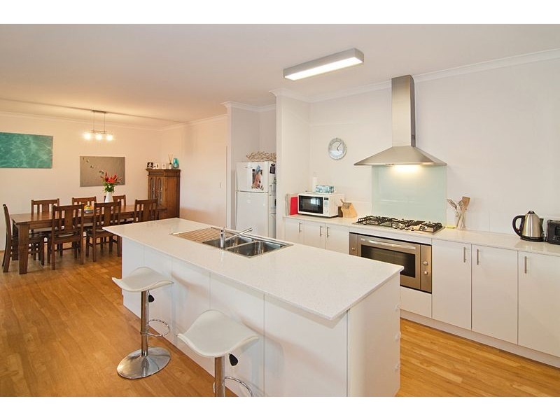 642 St Michaels Parkway, Dunsborough WA 6281