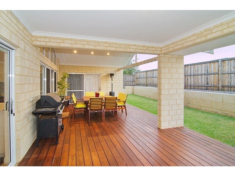 21 Gibson Drive, Dunsborough WA 6281