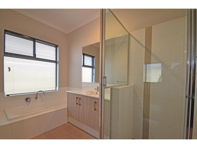 27 Wentworth Loop, Dunsborough WA 6281