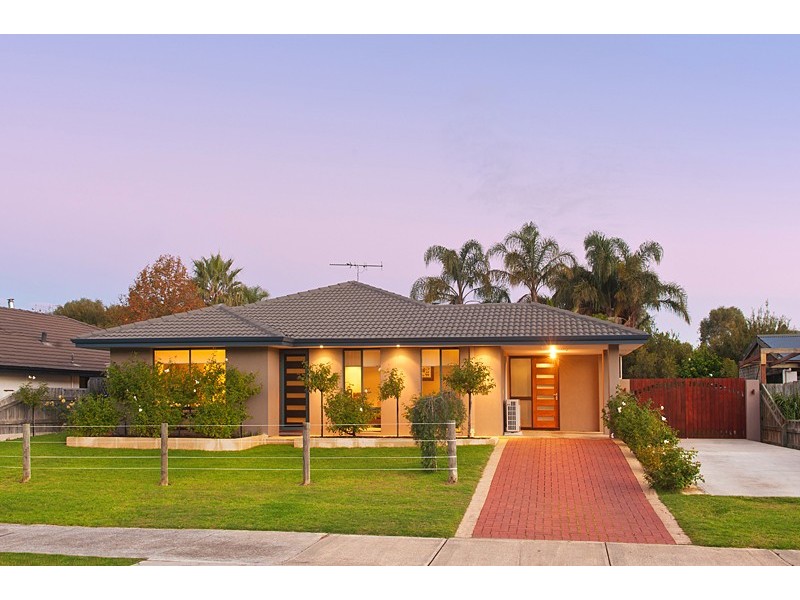 24 Dunsborough Lakes Drive, Dunsborough WA 6281