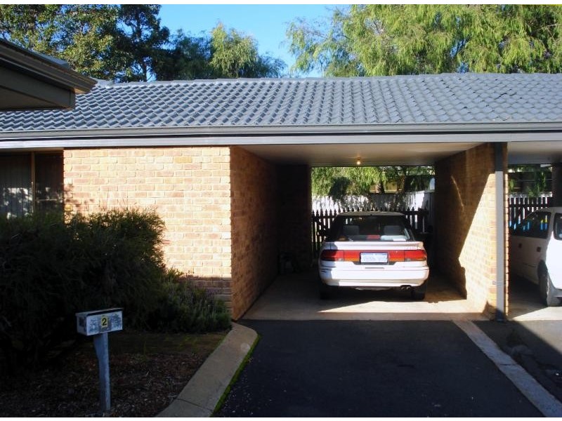 2/4 Armstrong Place, Dunsborough WA 6281