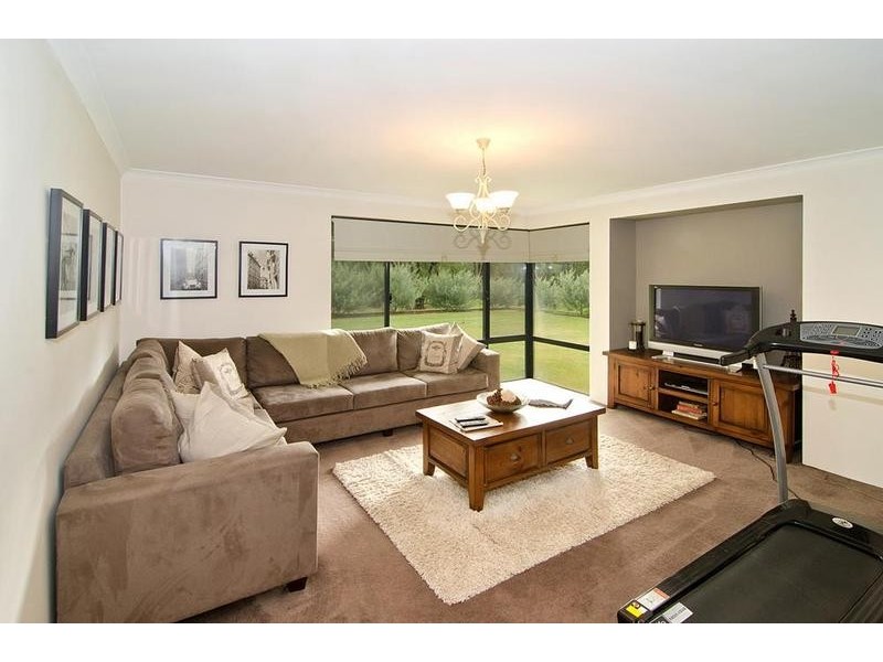 45 Lindsay Drive, Yalyalup WA 6280