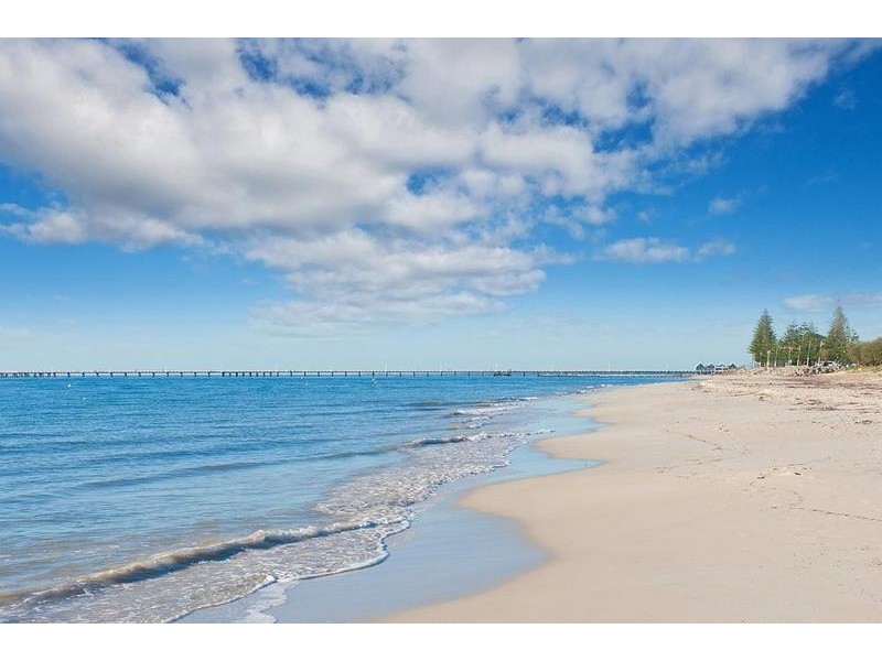 4 Albatross Court, Broadwater WA 6280
