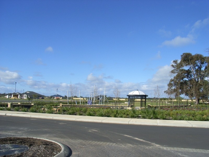 12 Savory Crescent, Yalyalup WA 6280