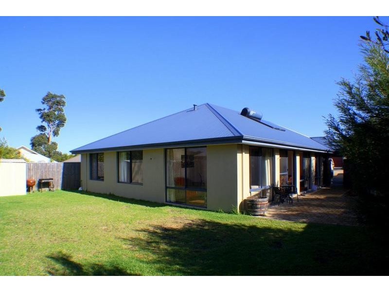 3 Heath View, Margaret River WA 6285