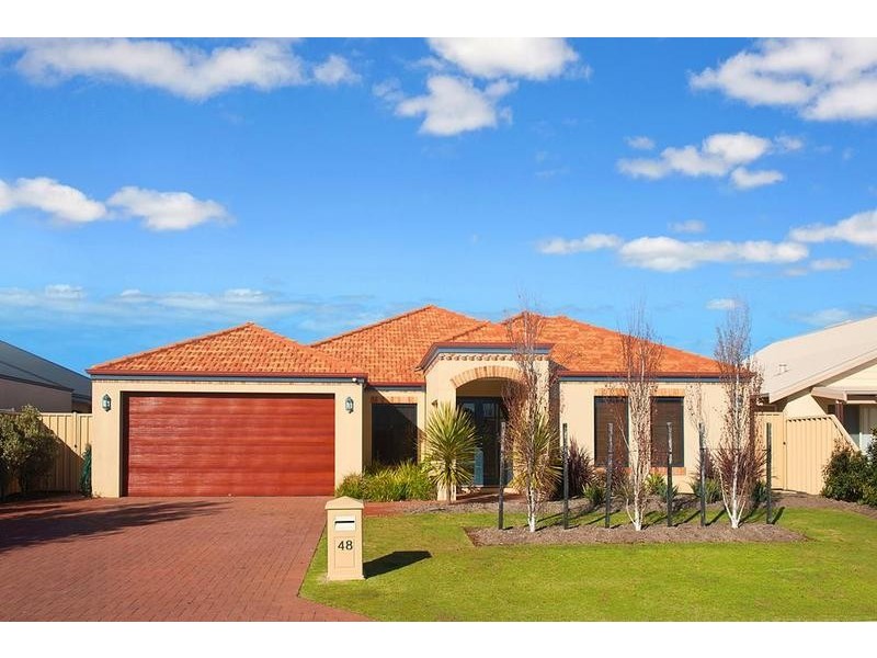 48 Marseilles Drive, Yalyalup WA 6280