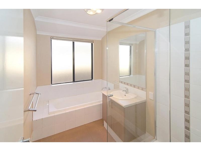 48 Marseilles Drive, Yalyalup WA 6280