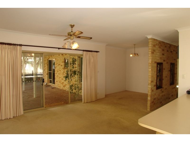 1 Arabian Court, West Busselton WA 6280