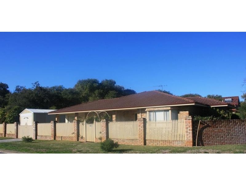 1 Arabian Court, West Busselton WA 6280