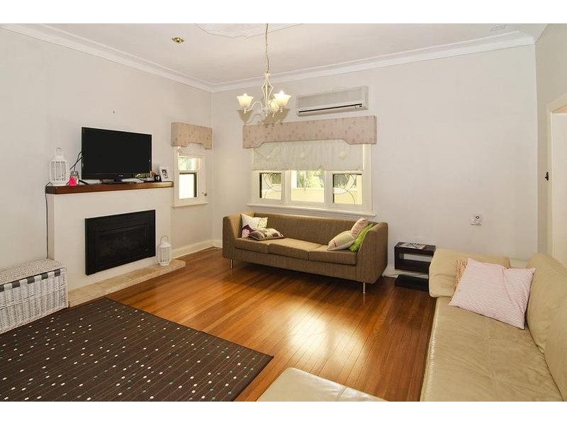 30 Fairbairn Road, Busselton WA 6280