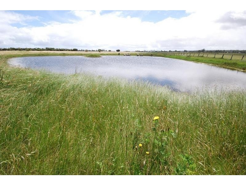 814 Layman Road, Wonnerup WA 6280