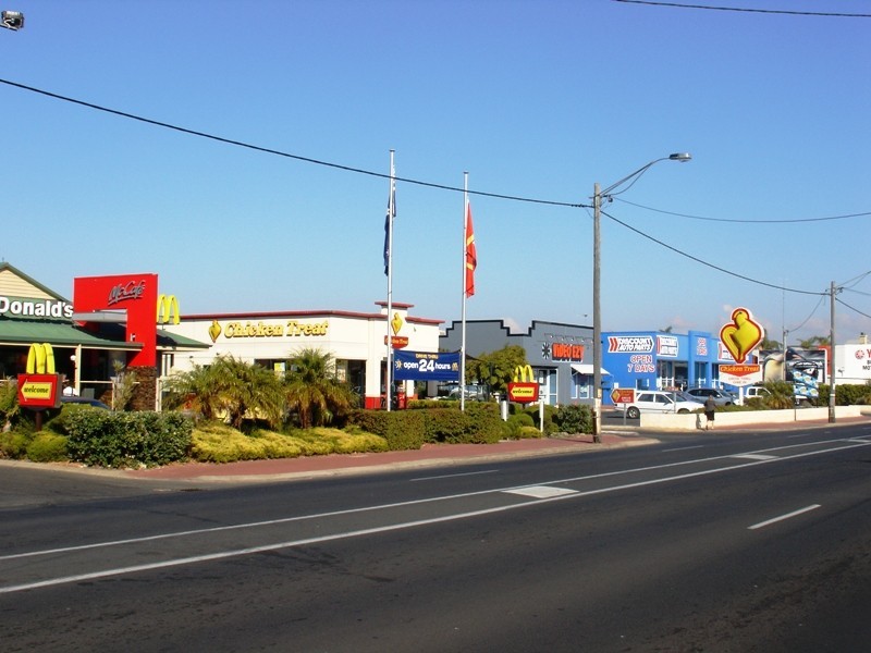 16 Albert Street, Busselton WA 6280