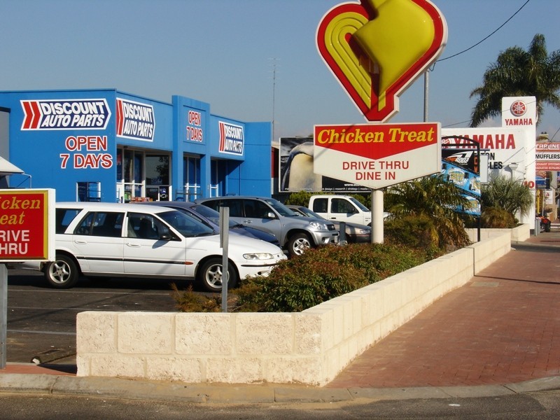 16 Albert Street, Busselton WA 6280