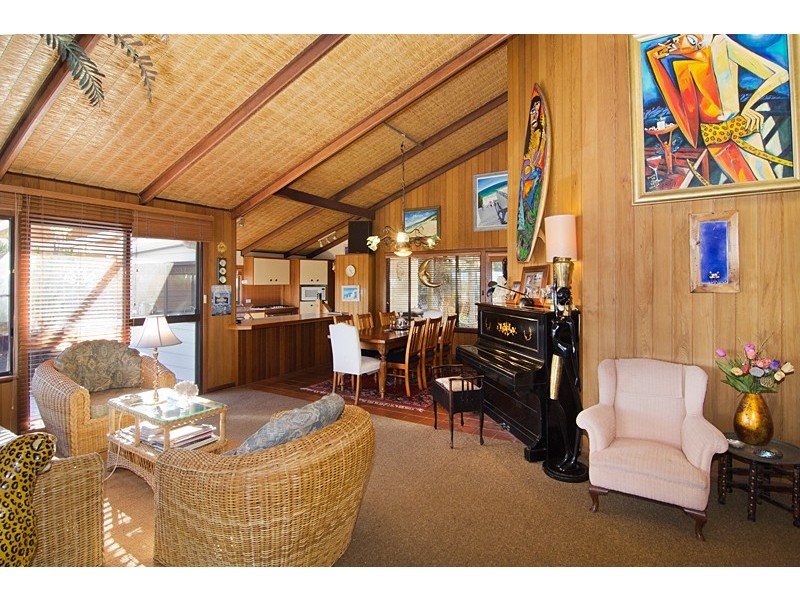 11 Hammond Road, Yallingup WA 6282