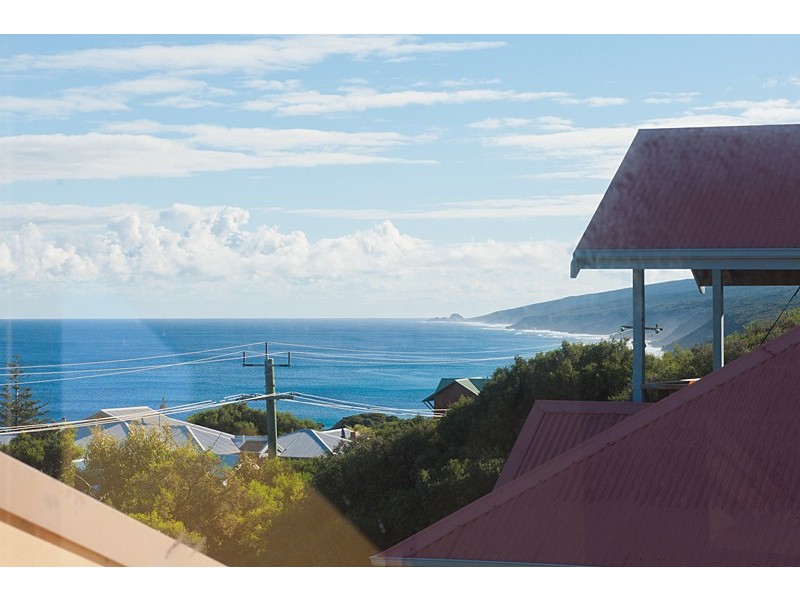 11 Hammond Road, Yallingup WA 6282