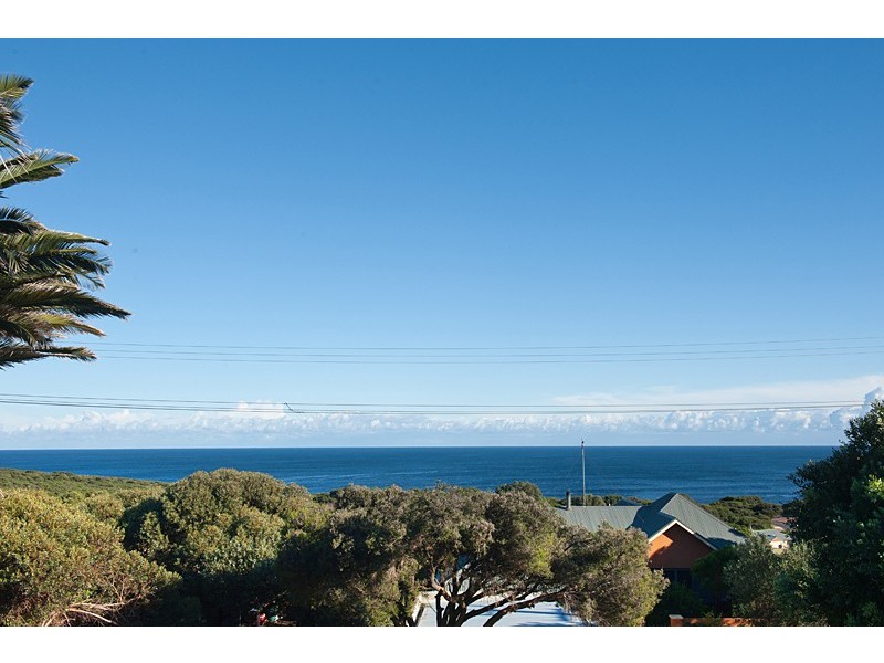 11 Hammond Road, Yallingup WA 6282