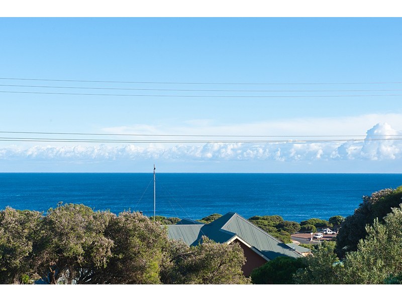 11 Hammond Road, Yallingup WA 6282