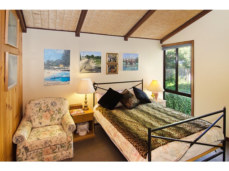 11 Hammond Road, Yallingup WA 6282