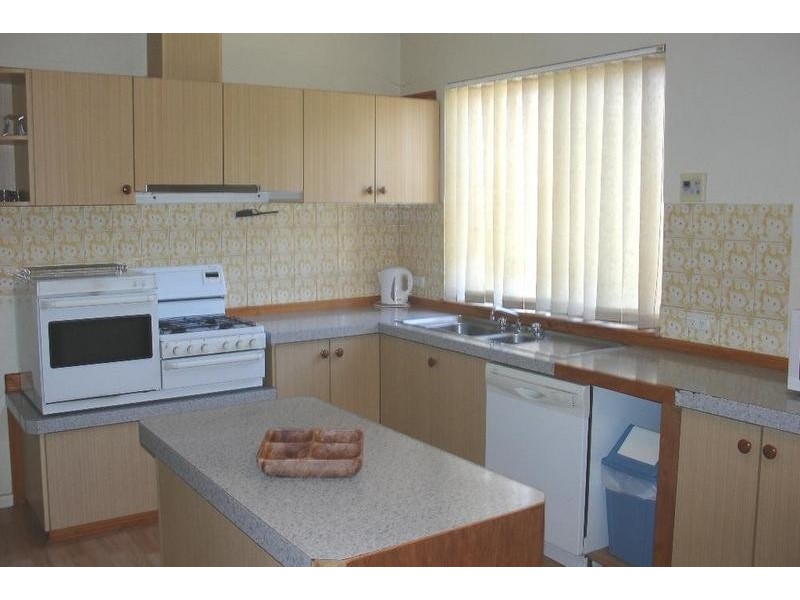 18 Newtown Beach Road, Abbey WA 6280