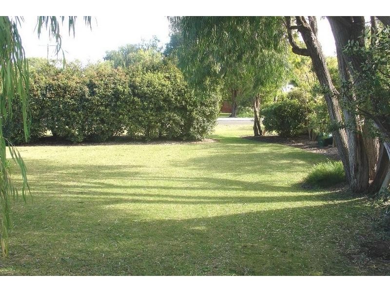 18 Newtown Beach Road, Abbey WA 6280