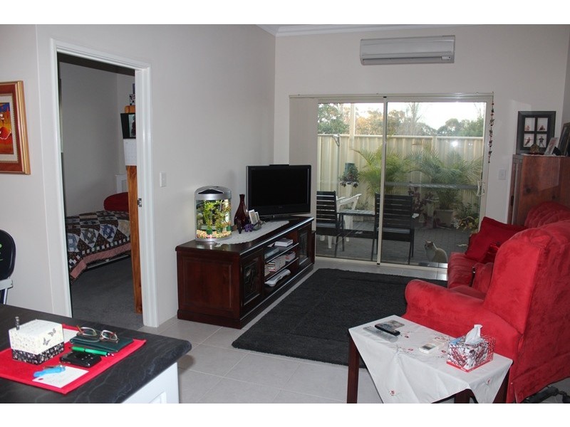 6/19 Southern Drive, Busselton WA 6280