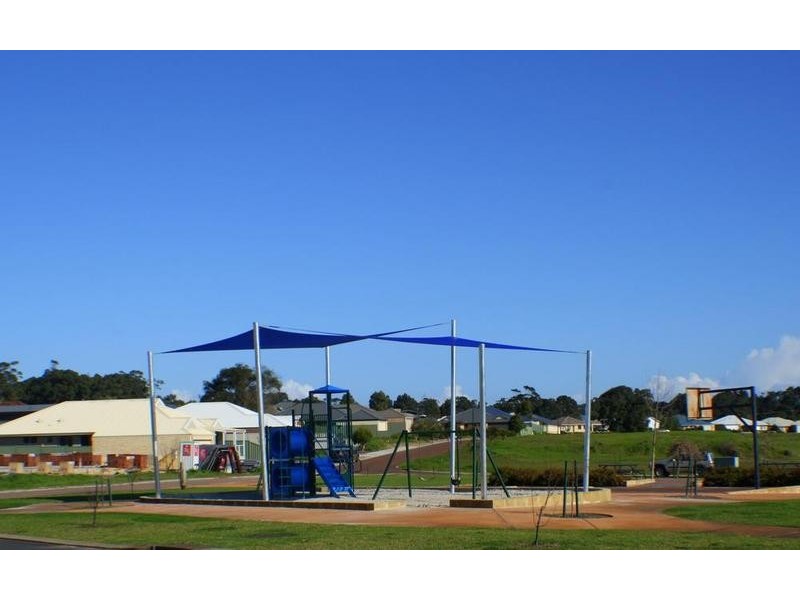 42 Sandalwood Drive, Margaret River WA 6285