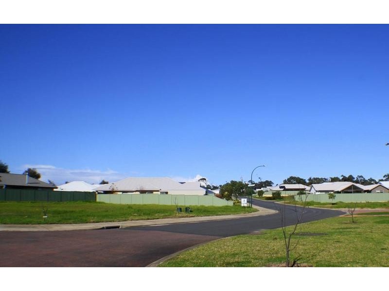 42 Sandalwood Drive, Margaret River WA 6285