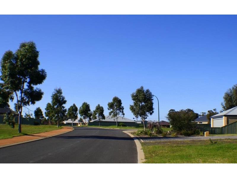 42 Sandalwood Drive, Margaret River WA 6285