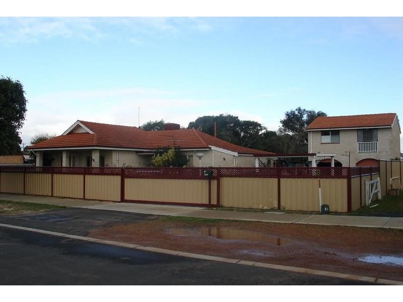 24 Roe Road, Capel WA 6271